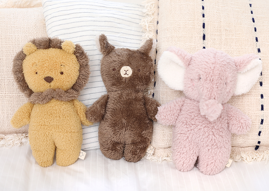 CTA0409009 - Estelle Eli Flat Fur Toy